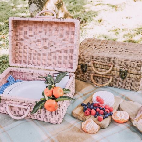 Little French Heart Picnic