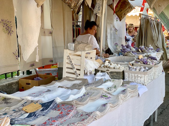 St Remy Markets, Provence
