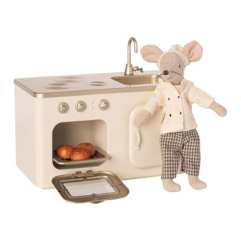 Maileg-Kitchen-with-Chef-Mouse #littlefrenchheart