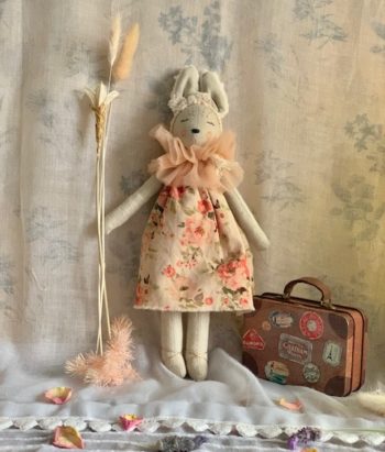 Bunnette in French Summer Flower Dress Mini #Littlefrenchheart with Maileg suitcase