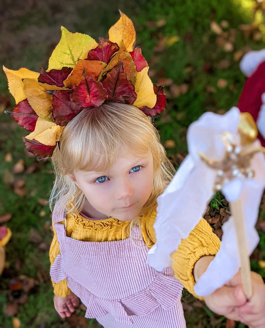 Leaf flower shop crown