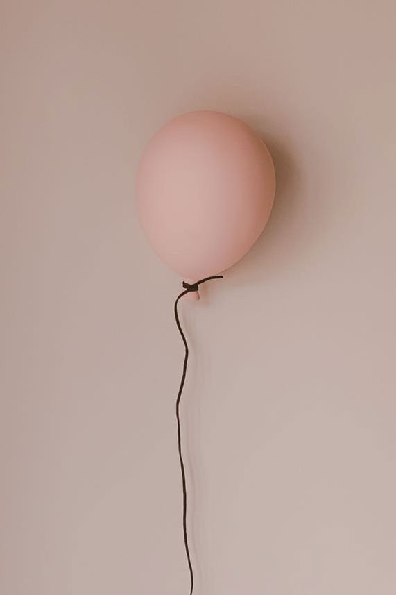 Byon-Balloon-Rose-Cropped-#Littlefrenchheart-Image-Melissalorene