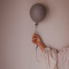 Byon-Balloon-Grey-#Littlefrenchheart-Image-Melissalorene