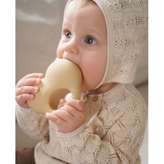 Kongessloejd Babs Teether Creamy White