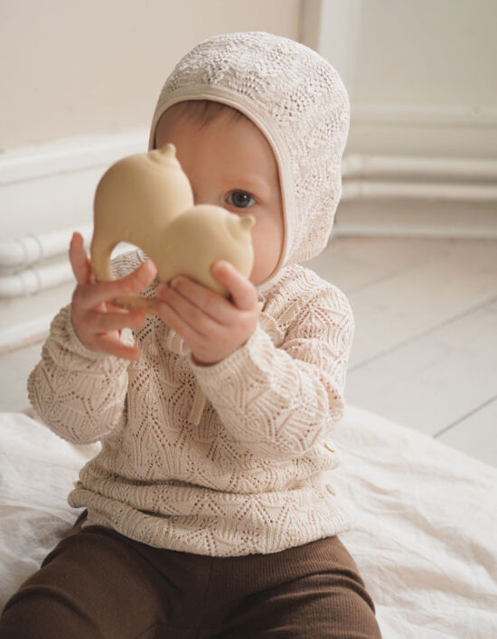 Kongesslojd-Babs-Teether-Creamy-white-3-#Littlefrenchheart