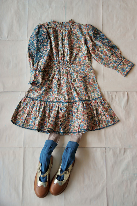 Bonjour Diary Romantic Dress Small orange and blue flowers #Littlefrenchheart