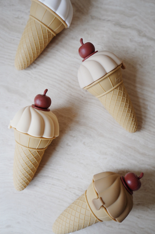 Konges-Slojd-Icecream-moulds-such-a-great-school-holiday-idea---Little-French-Heart