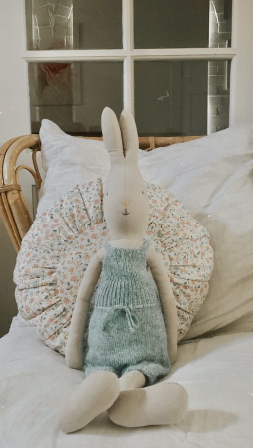 Size 4 Rabbit - Little French Heart with Maileg Cushion