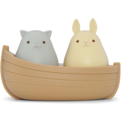Konges Slojd Silicone Toy Boats Fudge - Little French Heart
