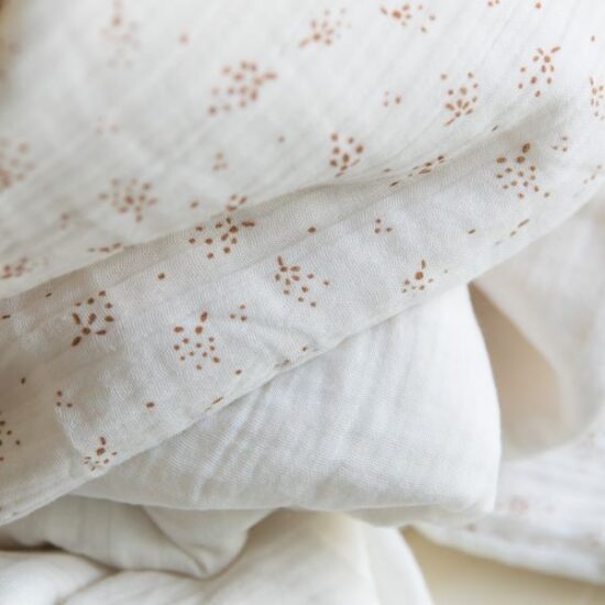 Gabrielle Paris Baby Quilt Etincelle Miel beautiful fabrics - Little French Heart
