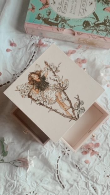Trousselier Cherry Blossom Music Box - Little French Heart