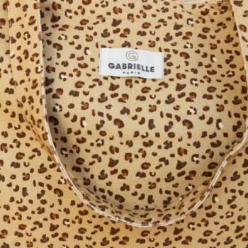 Gabrielle Paris week-end-bag-leopard-sable close Little French Heart