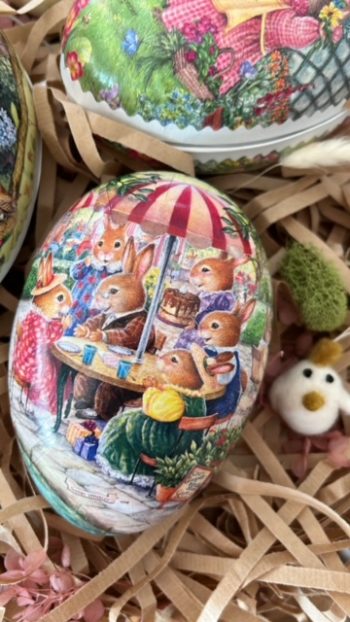 German Vintage Easter Egg - The Luncheon Party - Little French Heart