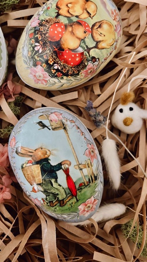 Traditional Vintage Easter Eggs - Coming Home - Little French Heart