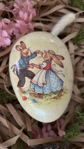 Vintage Easter Egg The Dance - Little French Heart