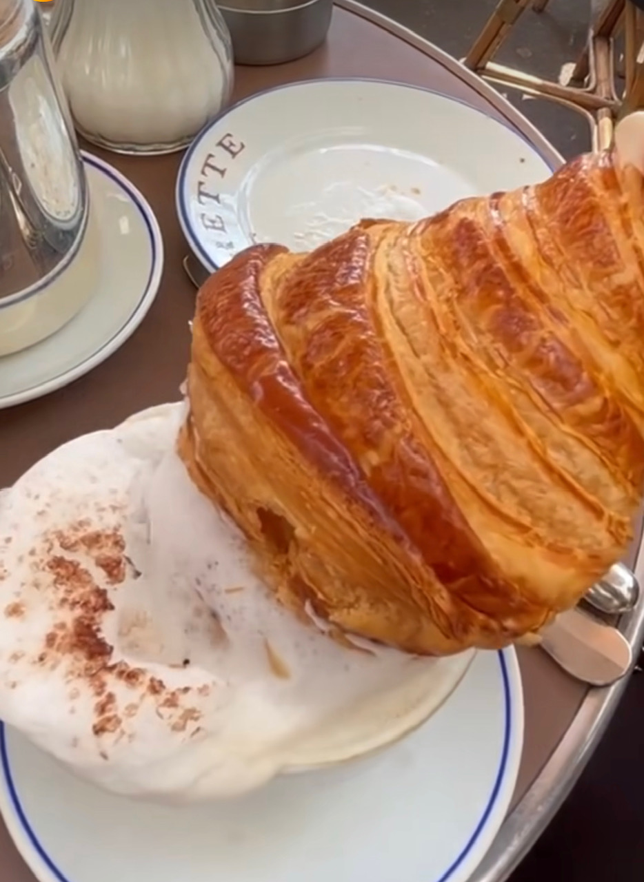 Croisant Dunking in France