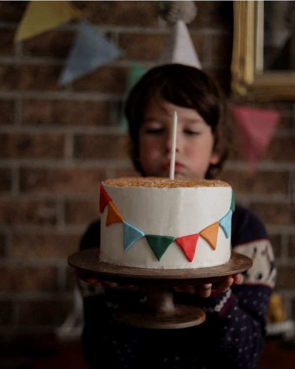 Konges Slojd Birthday Train Pierrot 3 Konges Pierrot Birthday Train - Jess Farthing for Little French Heart (2)