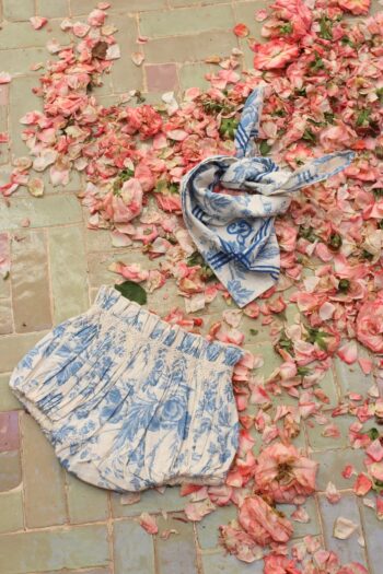 Bonjour Bloomers Blue Flower Tapestry Little French Heart