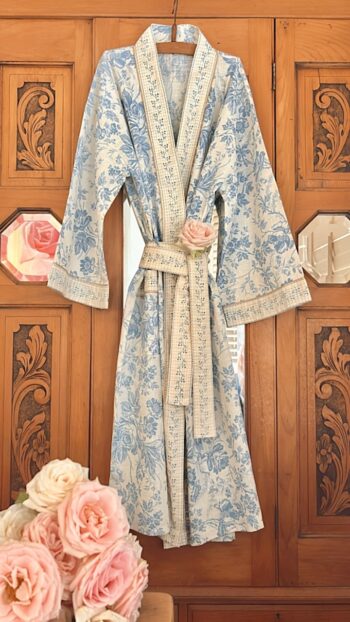 Bonjour x Heart Kimono Tapestry - French style luxurious for women