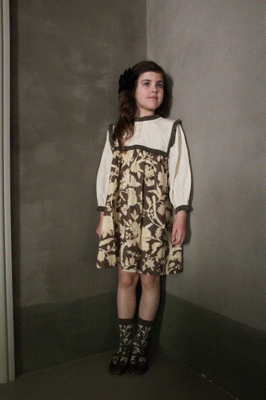 Bonjour Khaki Socks with All-Over Flowers lifestyle - Little French Heart