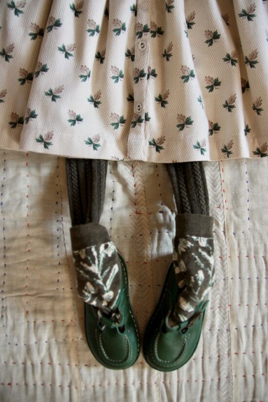 Bonjour Khaki Socks with All-Over Flowers - Little French Heart