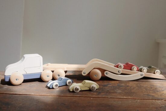 Konges Slojd Wooden Car Carrier FSC - multi - Little French Heart