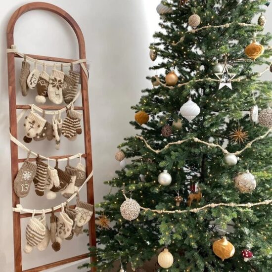 Shirley Bredal Advent Calendar - Cream - Little French Heart