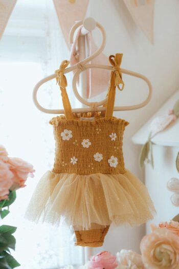 Wild Wawa Mustard Daisy Tutu with roses