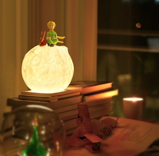 touch-sensitive-nightlight-the-little-prince-and-the-fox - Little French Heart― Antoine de Saint-Exupéry,