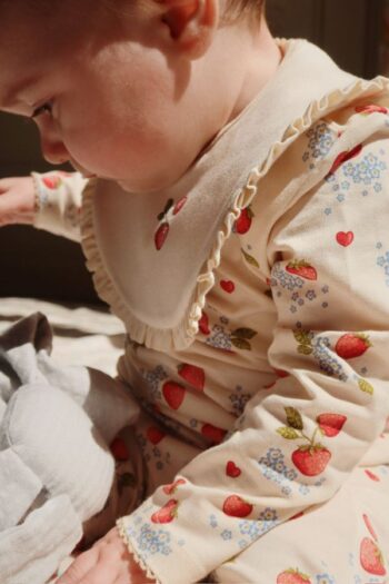 Konges Marmalade Baby Bib Gift - Little French Heart