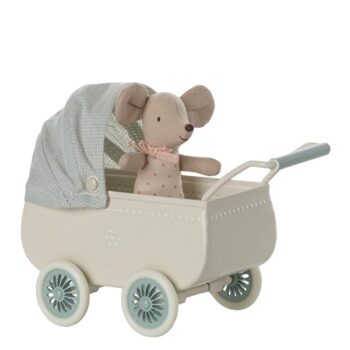 Maileg Pram with Baby Mouse Mint 5 Maileg Pram with Baby Mouse Mint - Little French Heart