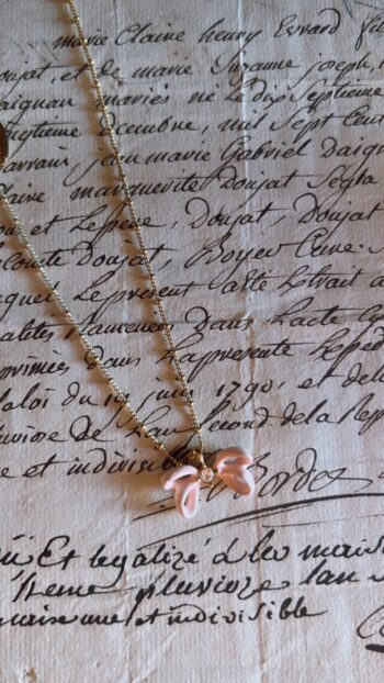 Les Nereides Ribbon & Gold Necklace sparkling & beautiful