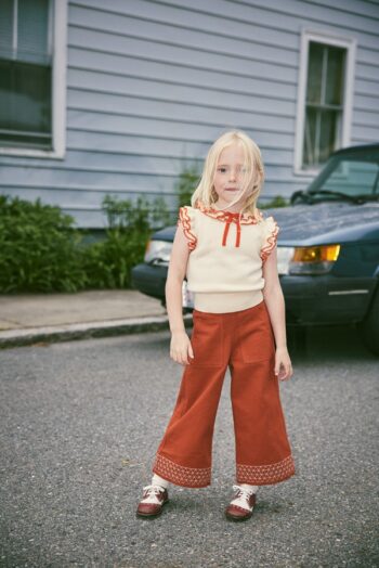 Misha & Puff Little Paths Kickstand Pant - Claystone_3 and Cotswolds Ondine Top - String_2 - Little French Heart