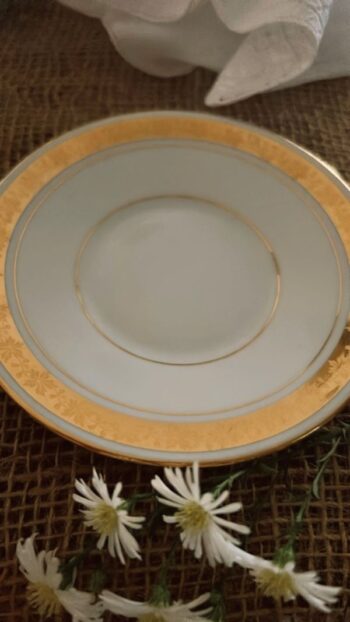 Brocante Mother's day demitasse saucer