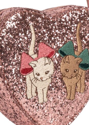 Konges Slojd tut bag sirocco close upof kittens faces