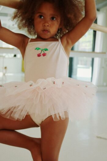 Konges marina dress on girl at ballet