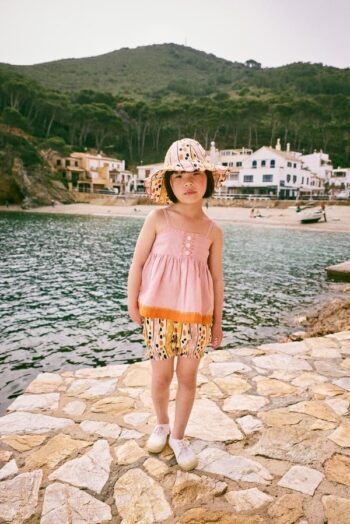 Misha & Puff Helga Top Parfait with Holiday Sunhat frangipani stripe with bloomers front