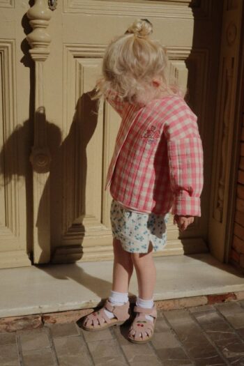 rhw x konges bella jacket peach blossom with bella shorts side view 2