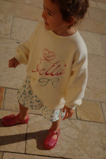 rhw x konges bella sweat with shorts child standing