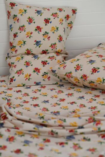Lazybones Meadow Sheet Set and Pillows