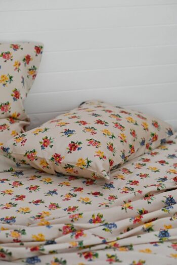 Lazybones Meadow Sheets and pillowcases