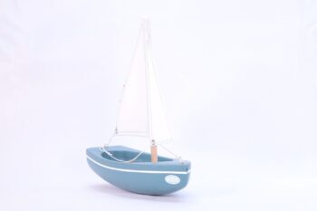 Maison-Tirot-sloop-dark green side view