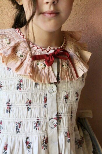 Alternative view of Bonjour Diary Tunique with Hairclip Garden Flowers