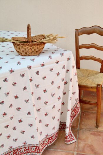 Suranne Diary Table Cloth Garden Flowers (2)