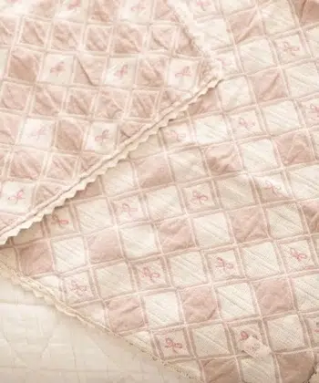 New Grain Blanket Bow Organic Bedding