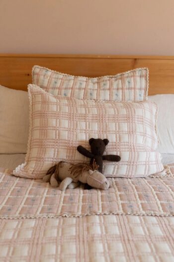 New Grain French Plaid Twin Blanket Petal with Sham