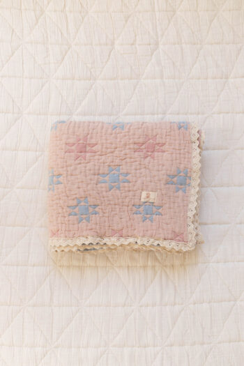 New Grain Sunday Quilt Peony