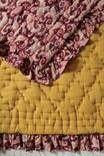 Suranne Diary Quilt Cashmere Burgundy - Image 2