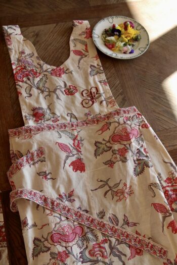 Suranne Diary Adult Apron Vence