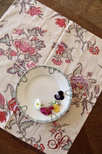 Suranne Diary Embroidered Table Napkin Vence